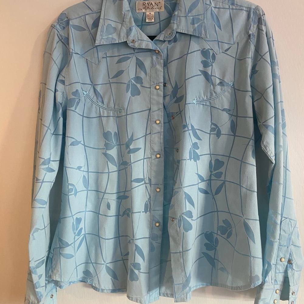 Vintage Western Blue Floral Women’s Shirt